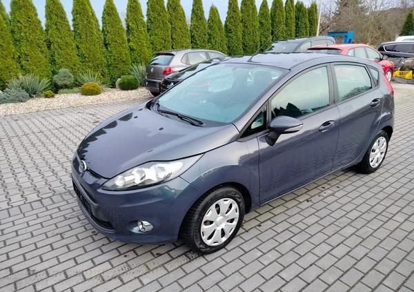 Ford Fiesta cena 16900 przebieg: 150000, rok produkcji 2011 z Opalenica małe 46